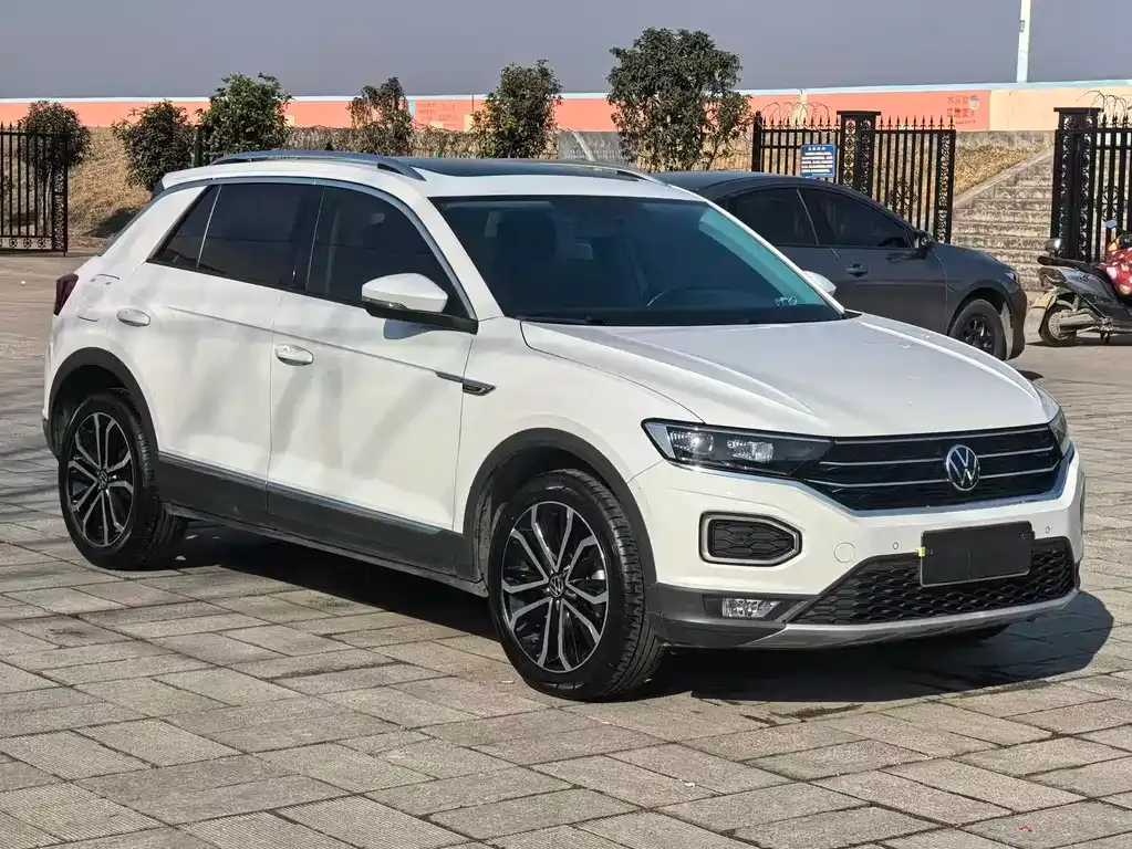 Volkswagen T-Roc 2022 из CN, фото 10