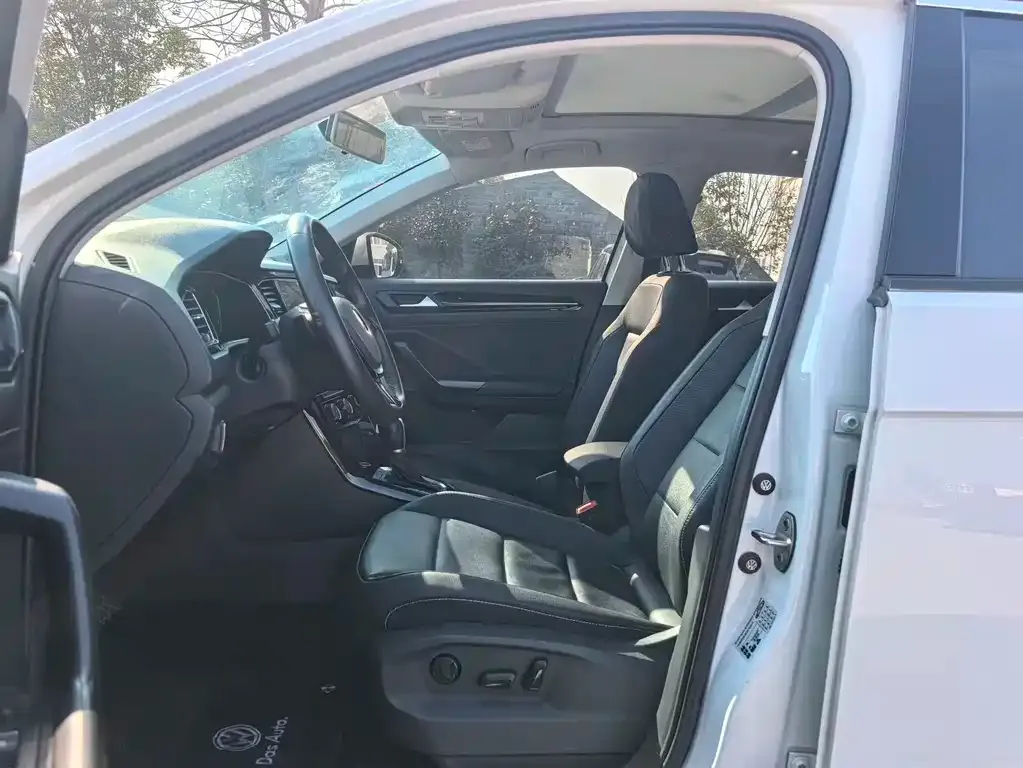 Volkswagen T-Roc 2022 из CN, фото 4