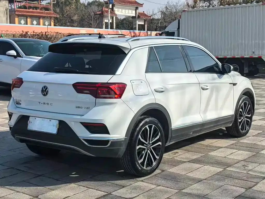 Volkswagen T-Roc 2022 из CN, фото 8