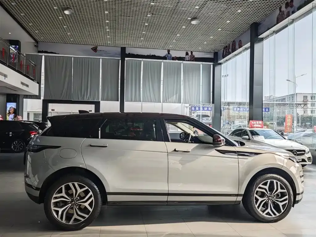 Land Rover Evoque 2023 из CN, фото 5