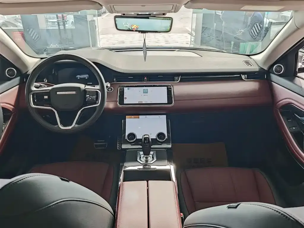 Land Rover Evoque 2023 из CN, фото 8