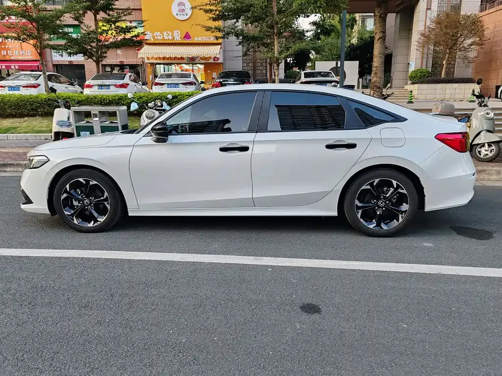 Honda Civic 2022 из CN, фото 7