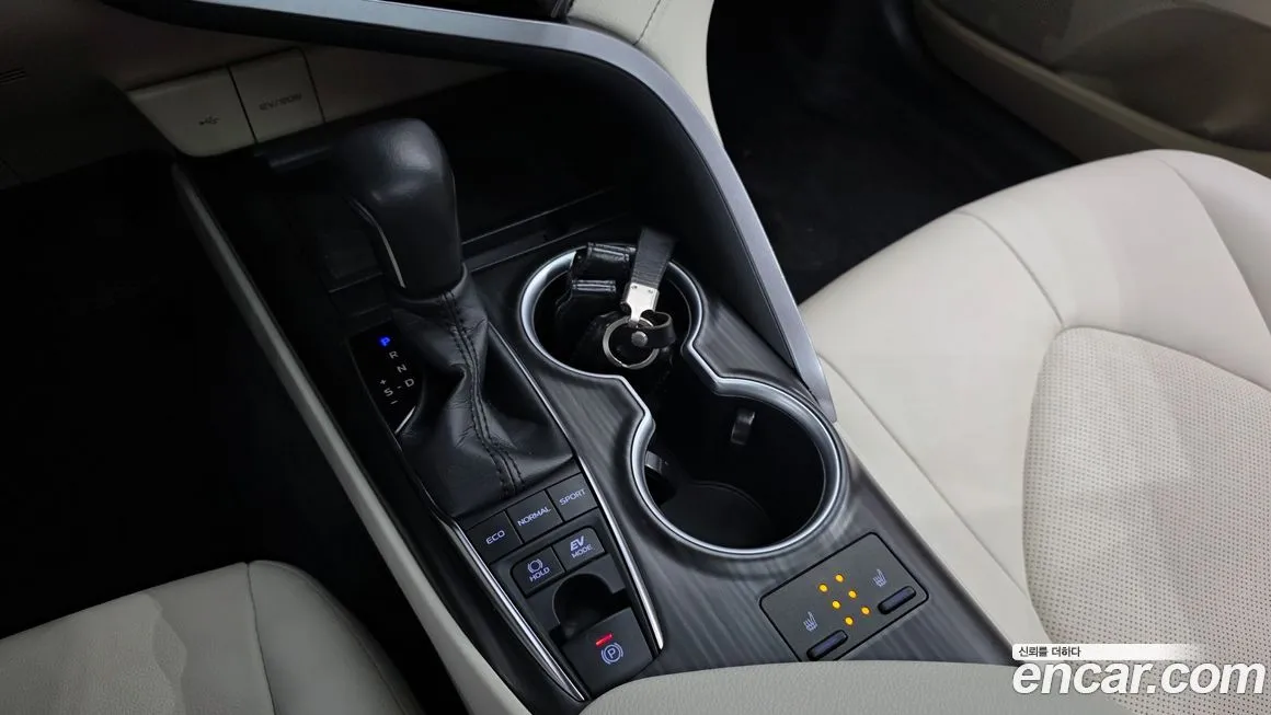 Toyota Camry 2022 из KR, фото 10