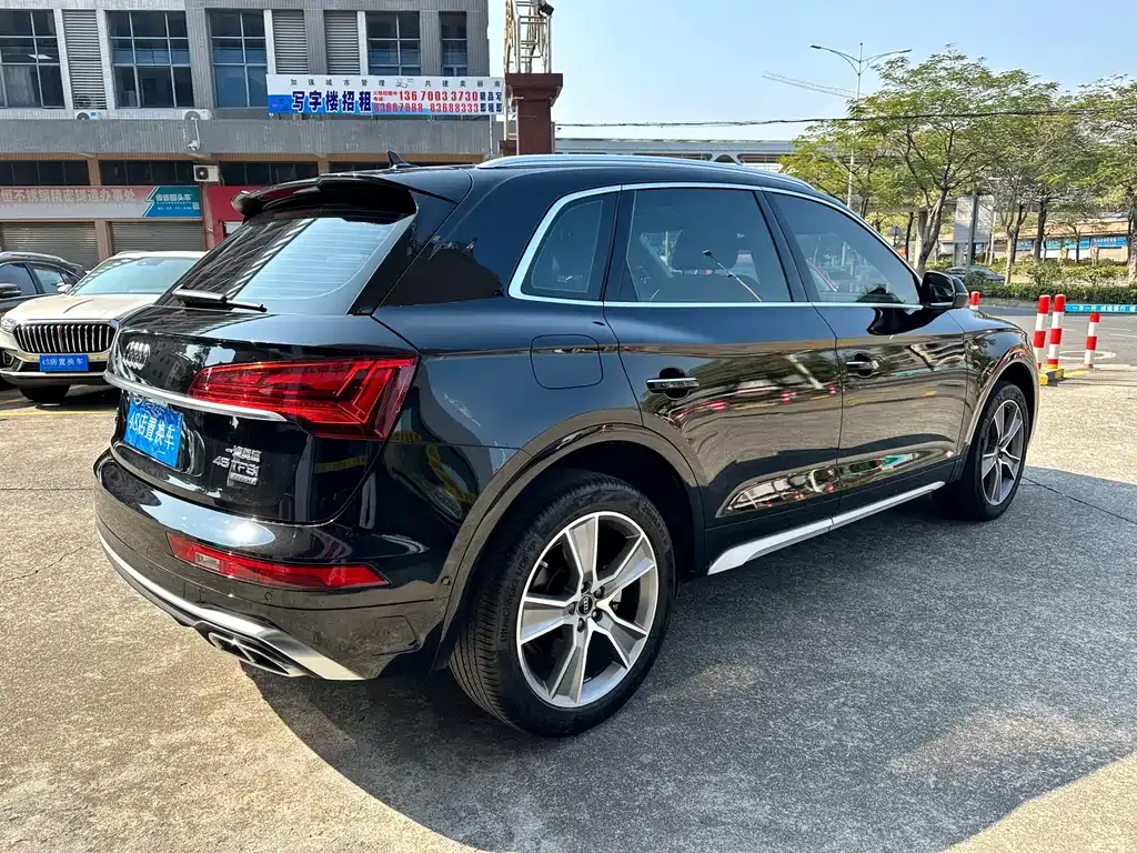 Audi Q5L 2021 из CN, фото 10