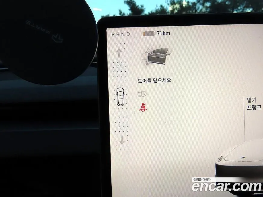 Tesla Model 3 2024 из KR, фото 8