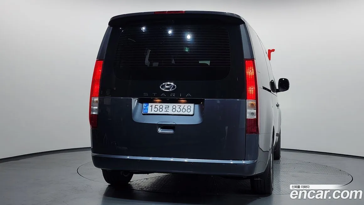 Hyundai Staria 2023 из KR, фото 4