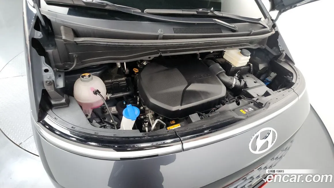Hyundai Staria 2023 из KR, фото 6
