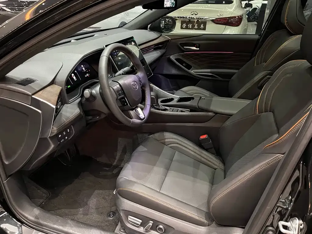 Toyota Avalon 2025 из CN, фото 6