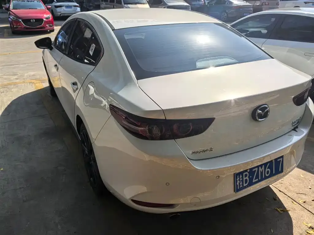 Mazda 3 Axela 2024 из CN, фото 10