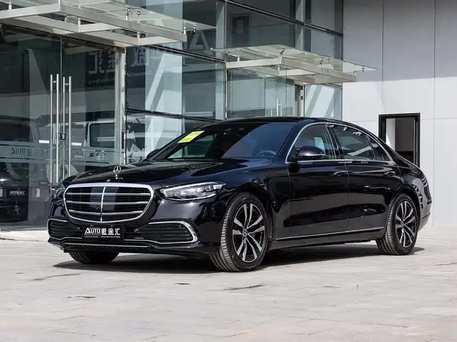 Mercedes-Benz S-Class — фото 1