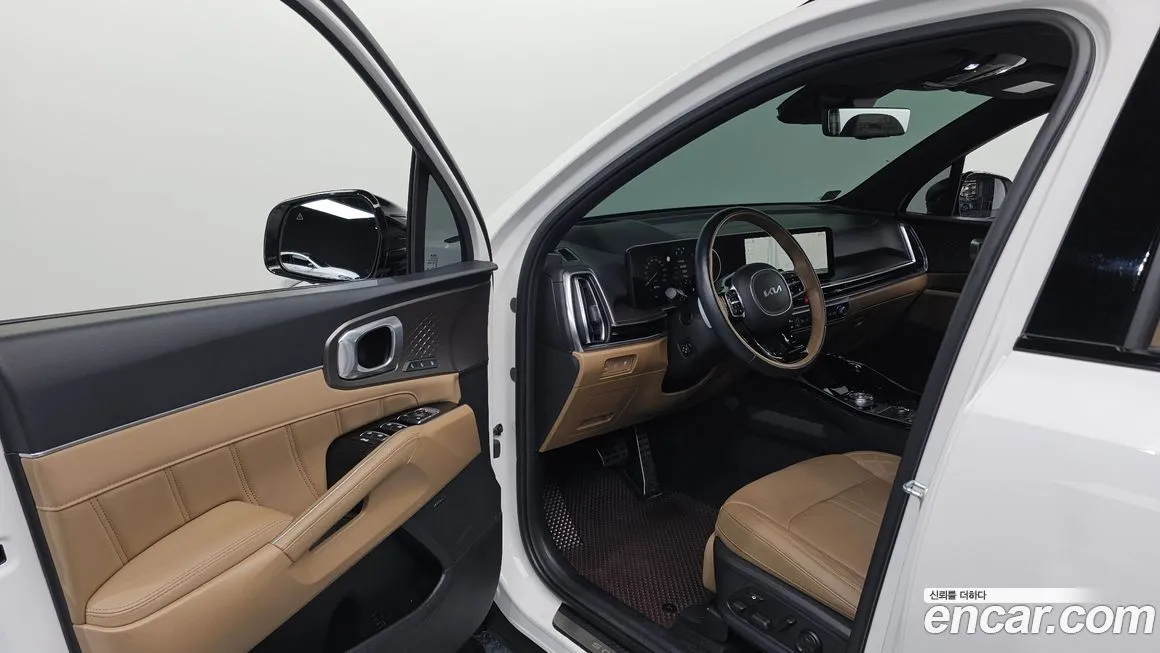 Kia Sorento — фото 10