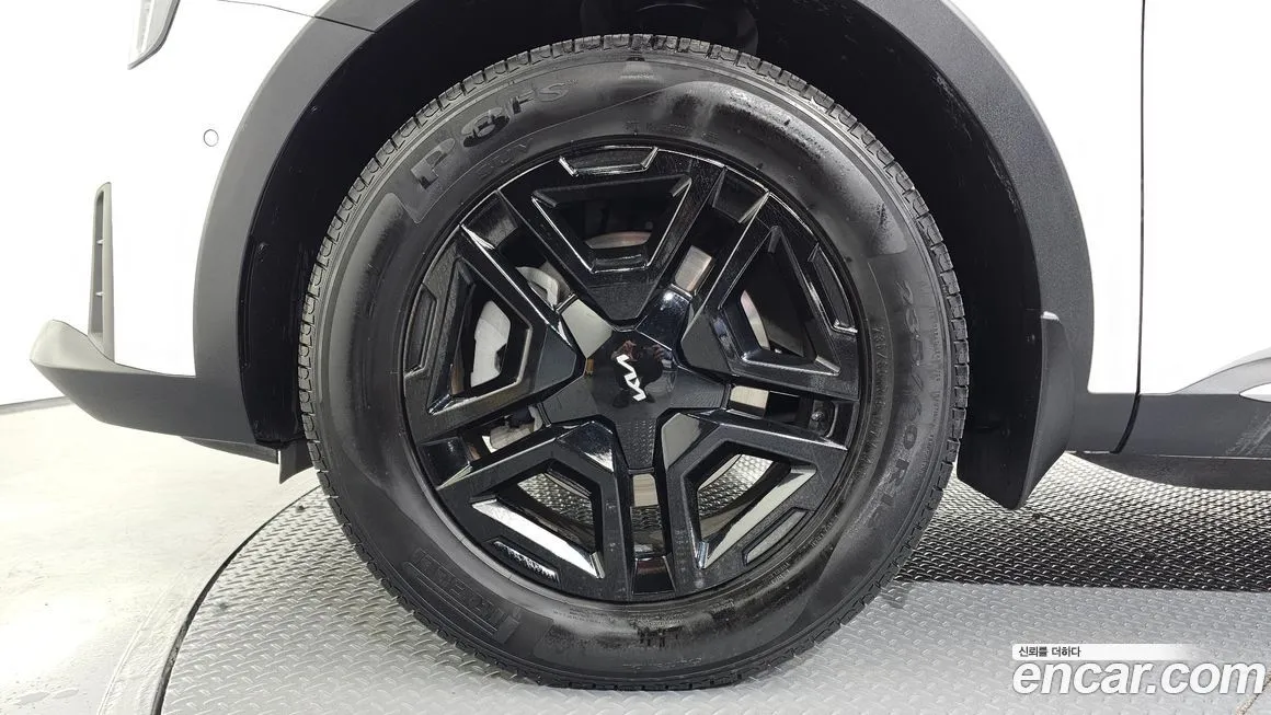 Kia Sorento — фото 5
