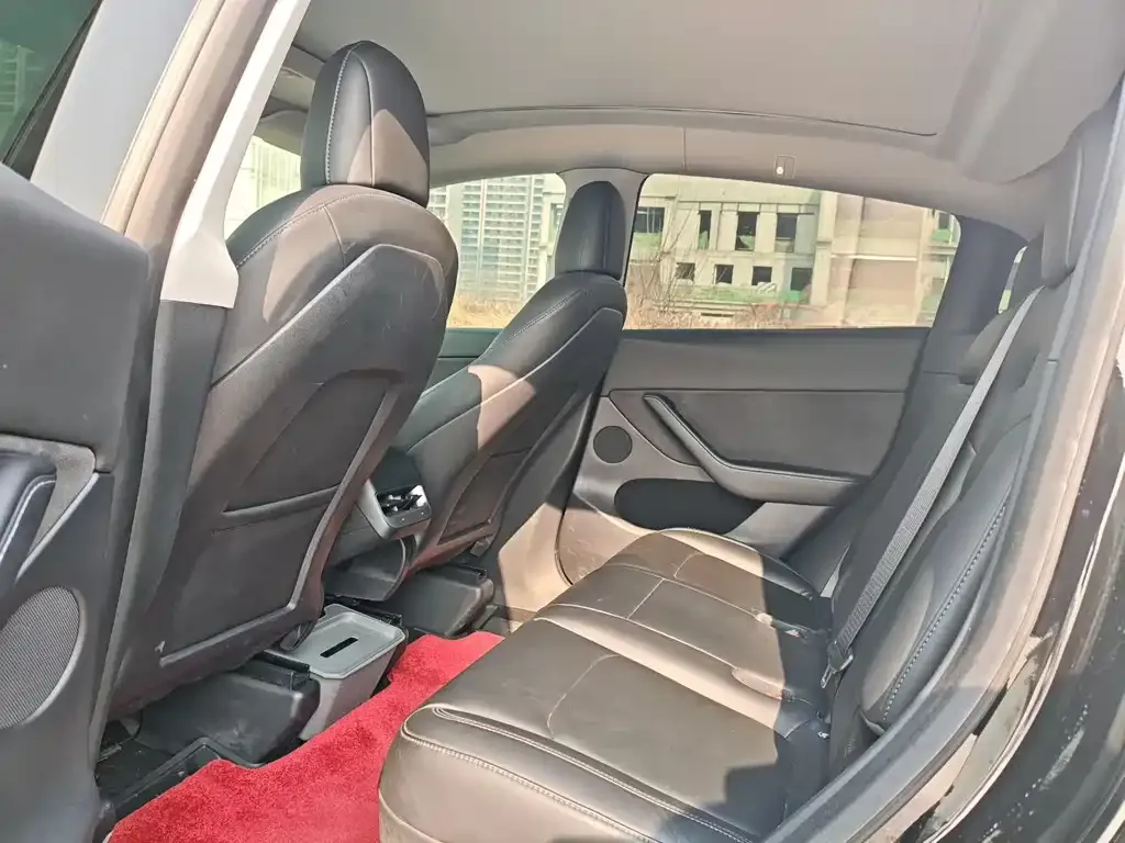 Tesla Model Y 2022 из CN, фото 8
