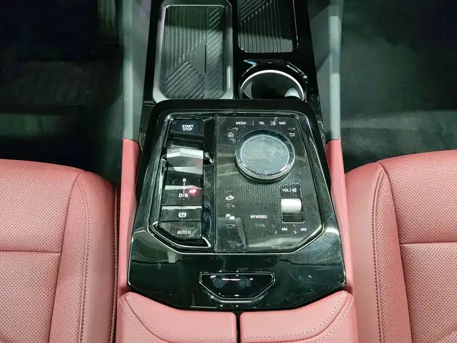 BMW i5 2025 из CN, фото 10