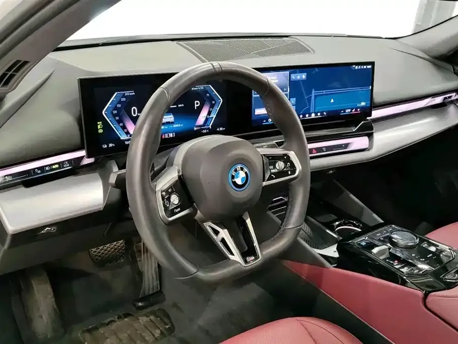BMW i5 2025 из CN, фото 4