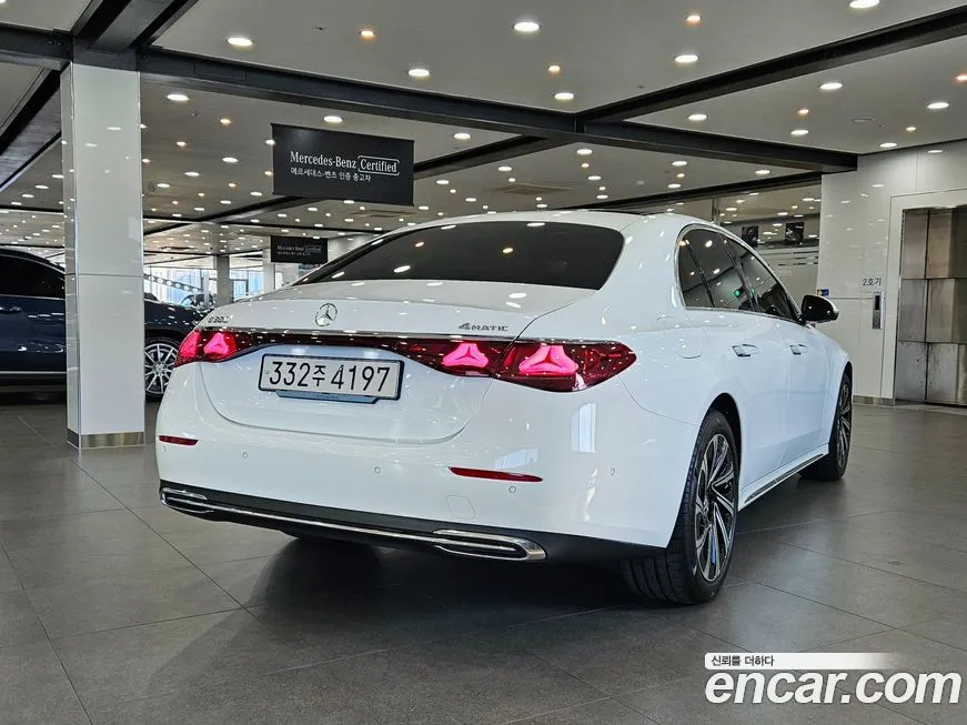 Mercedes-Benz E-Class 2025 из KR, фото 3