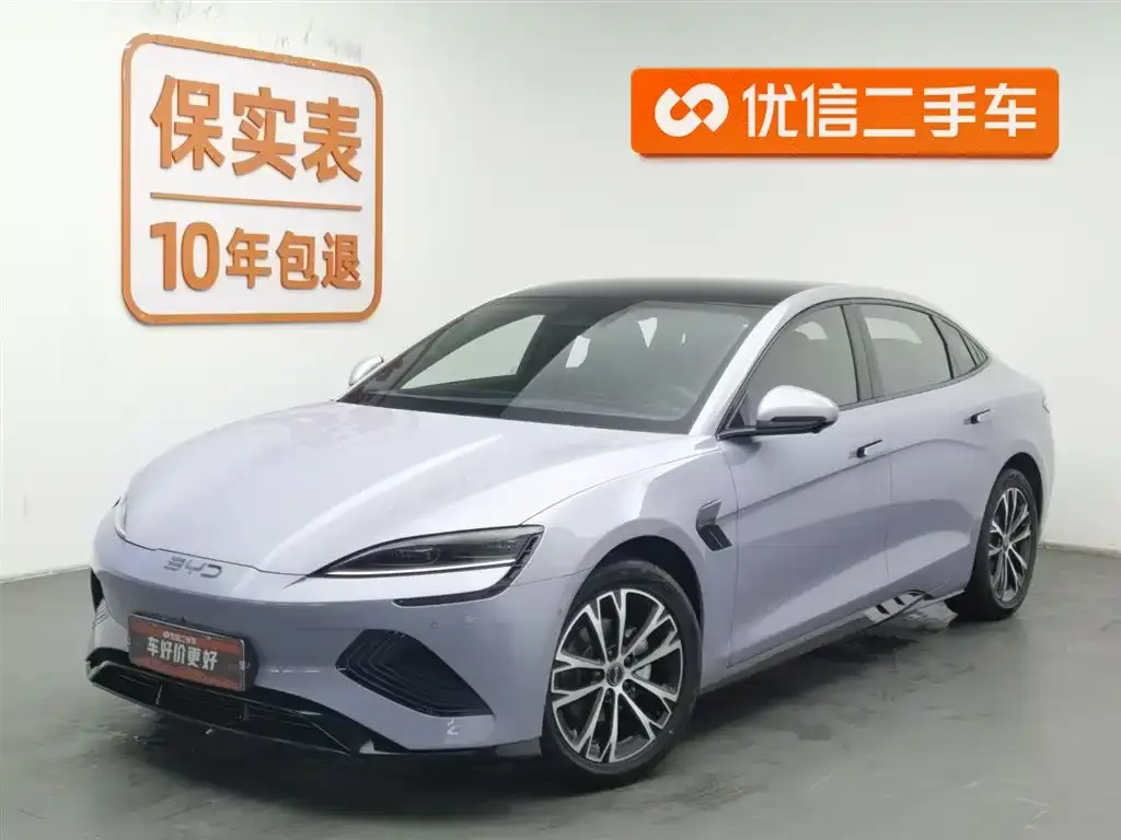 BYD Seal — фото 1