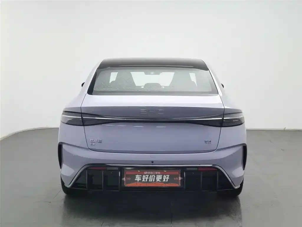 BYD Seal — фото 4