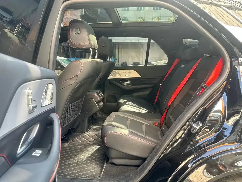 Mercedes-Benz GLE AMG 2023 из CN, фото 3