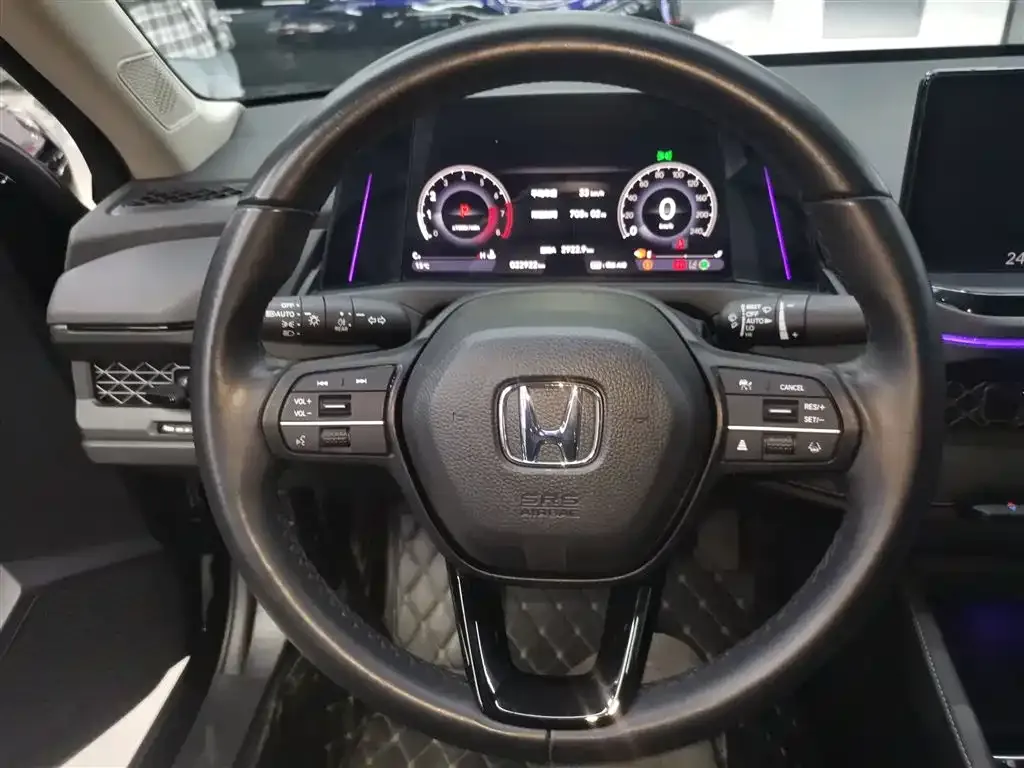 Honda Accord — фото 3