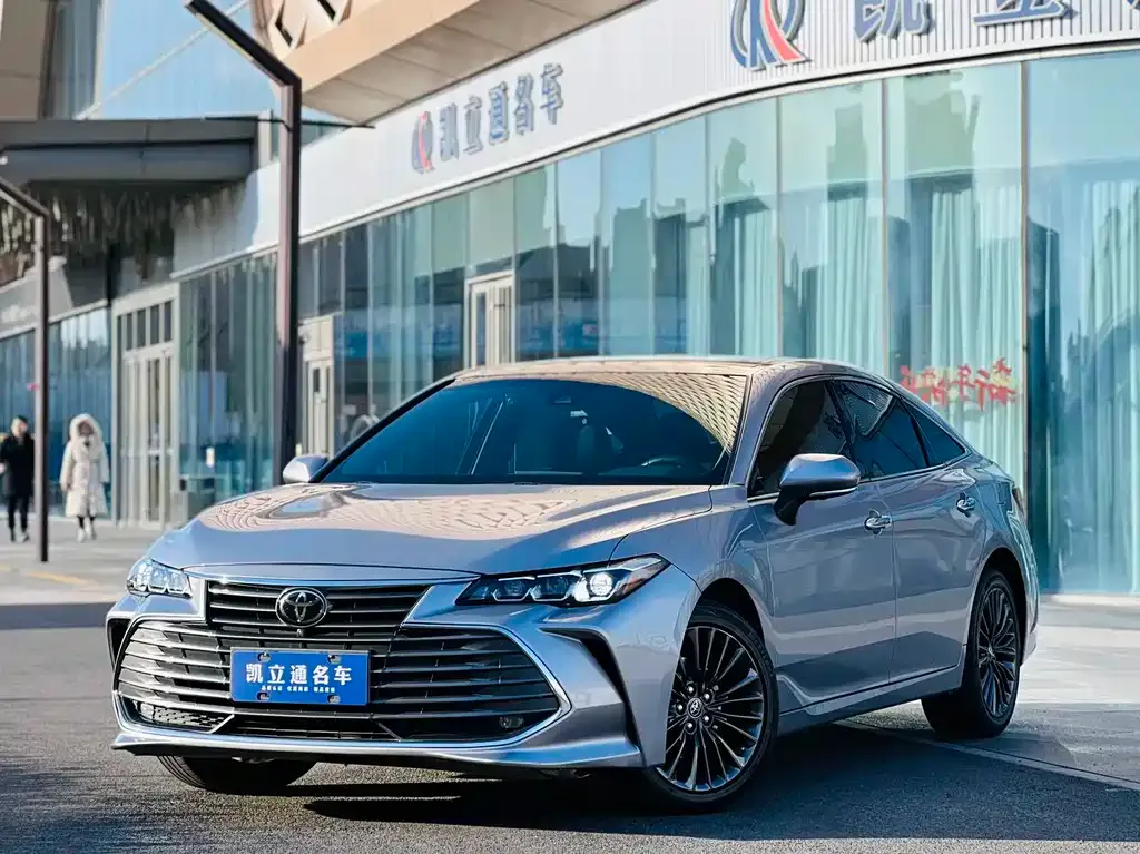 Toyota Avalon 2021 из CN, фото 1