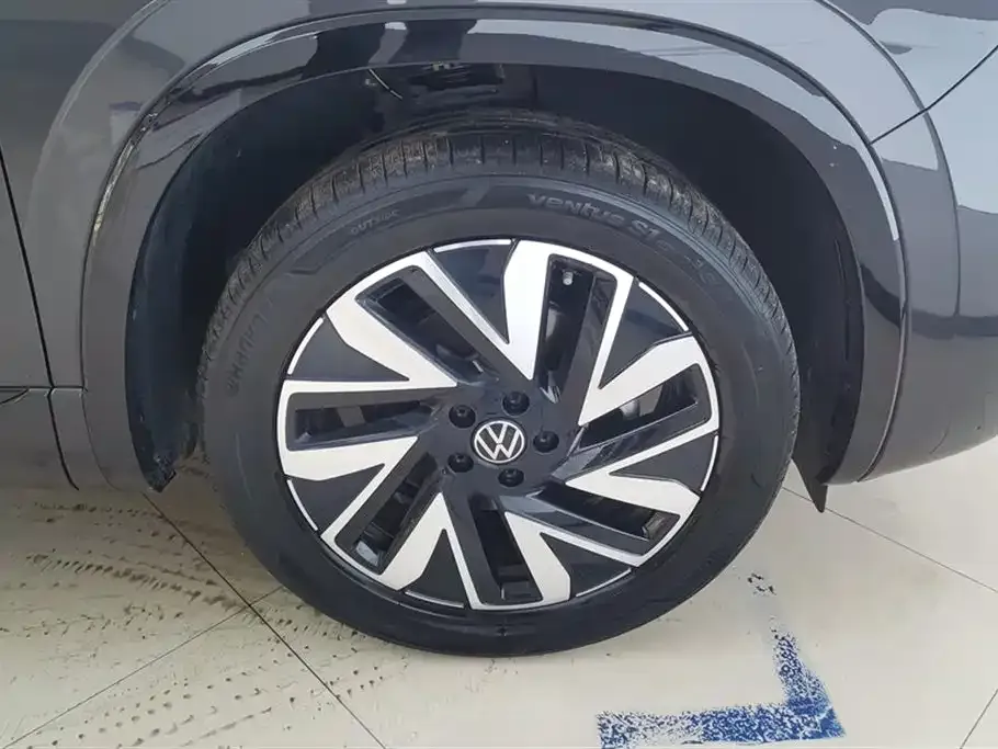 Volkswagen Tayron 2023 из CN, фото 2