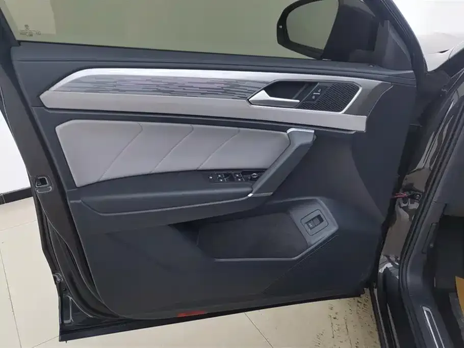 Volkswagen Tayron 2023 из CN, фото 5