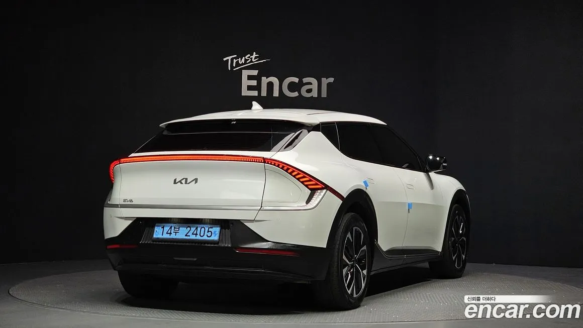 Kia EV6 2023 из KR, фото 7