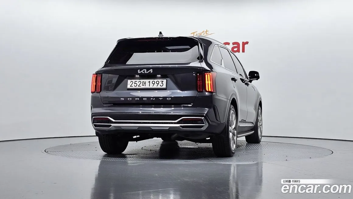 Kia Sorento — фото 2