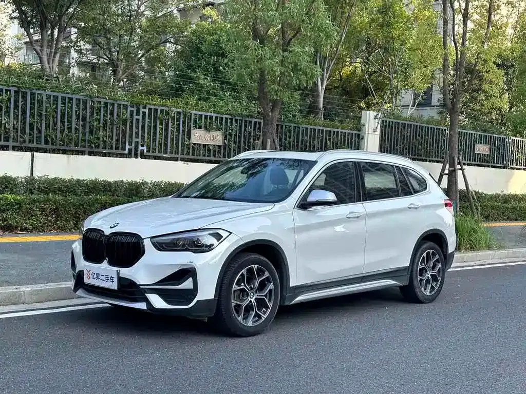 BMW X1 2021 из CN, фото 1