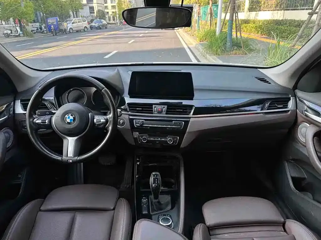 BMW X1 2021 из CN, фото 6