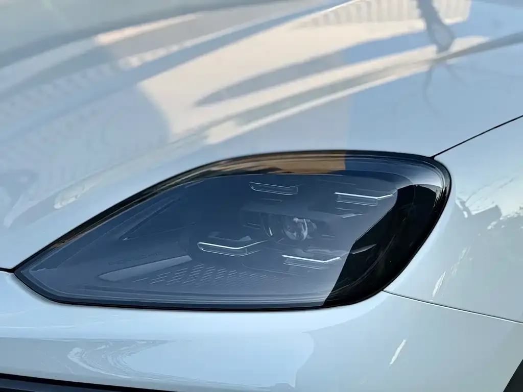 Porsche Cayenne 2024 из CN, фото 3
