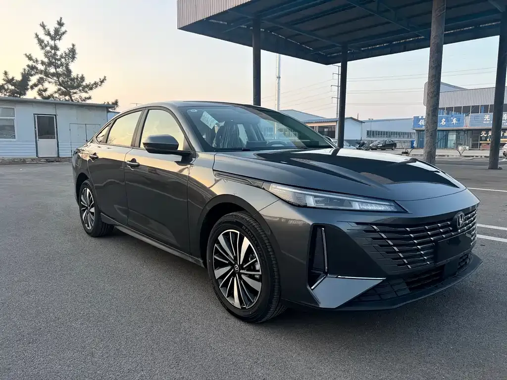 Changan Eado PHEV 2025 из CN, фото 3