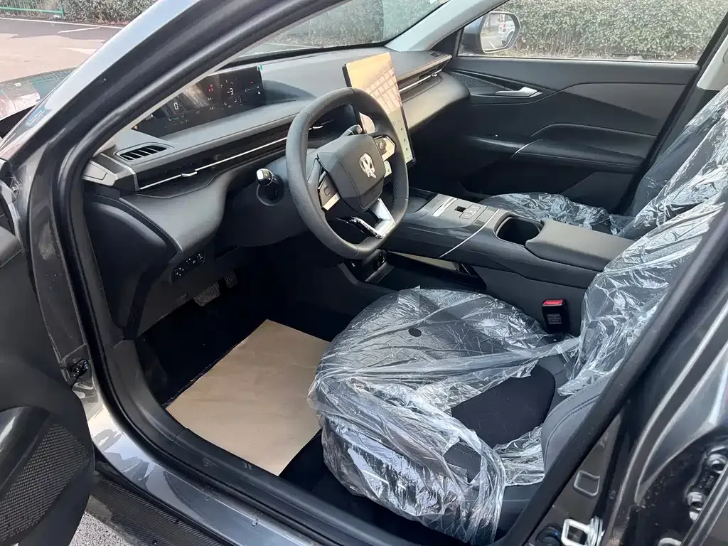 Changan Eado PHEV 2025 из CN, фото 6