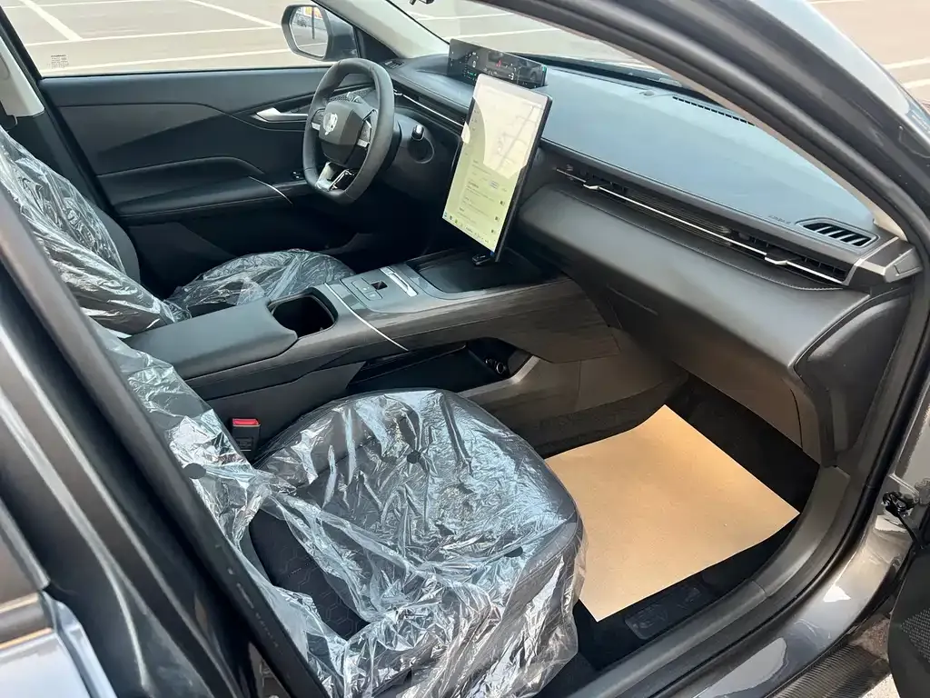 Changan Eado PHEV 2025 из CN, фото 7