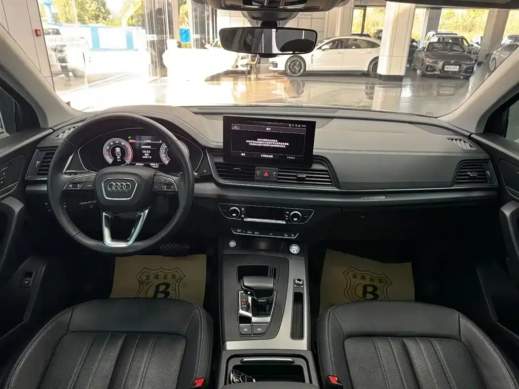 Audi Q5L 2023 из CN, фото 10