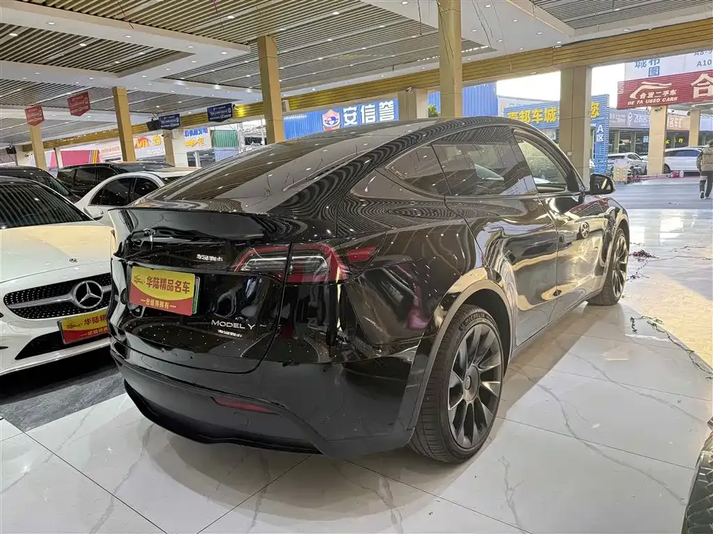 Tesla Model Y 2022 из CN, фото 7