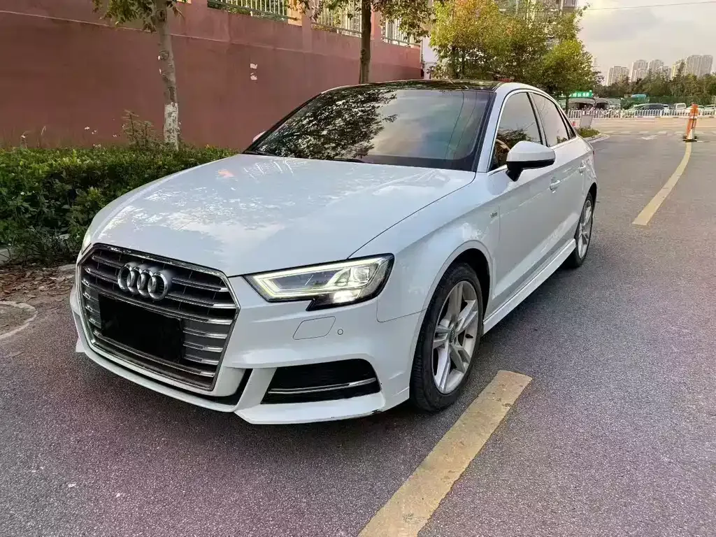 Audi A3 — фото 3