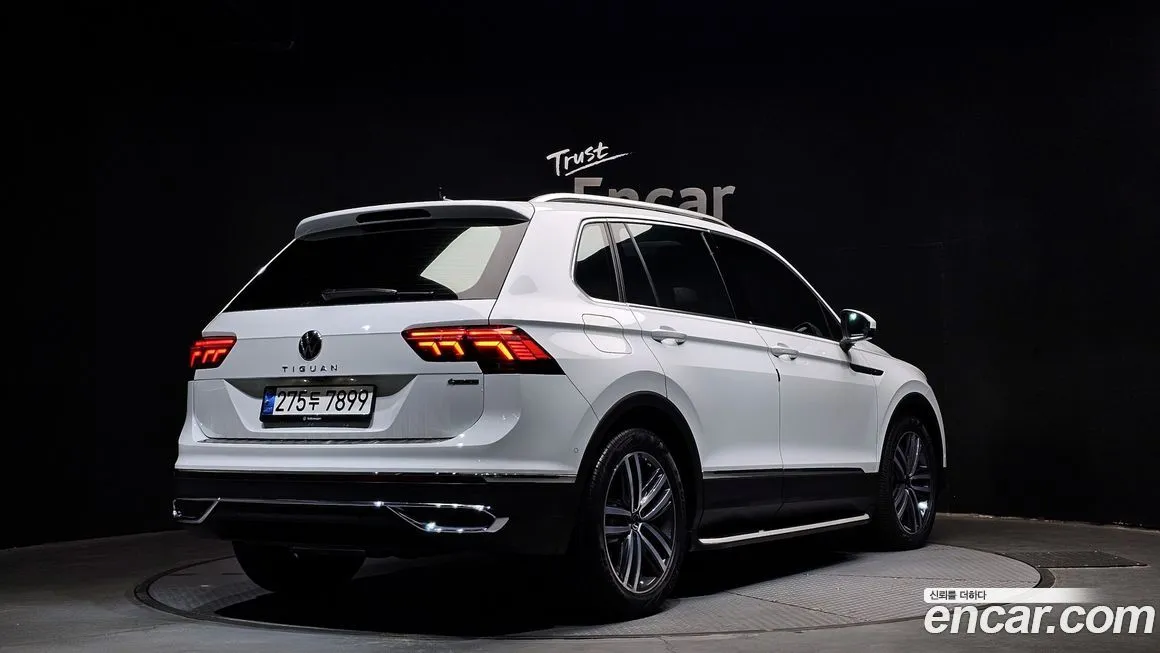 Volkswagen Tiguan — фото 4