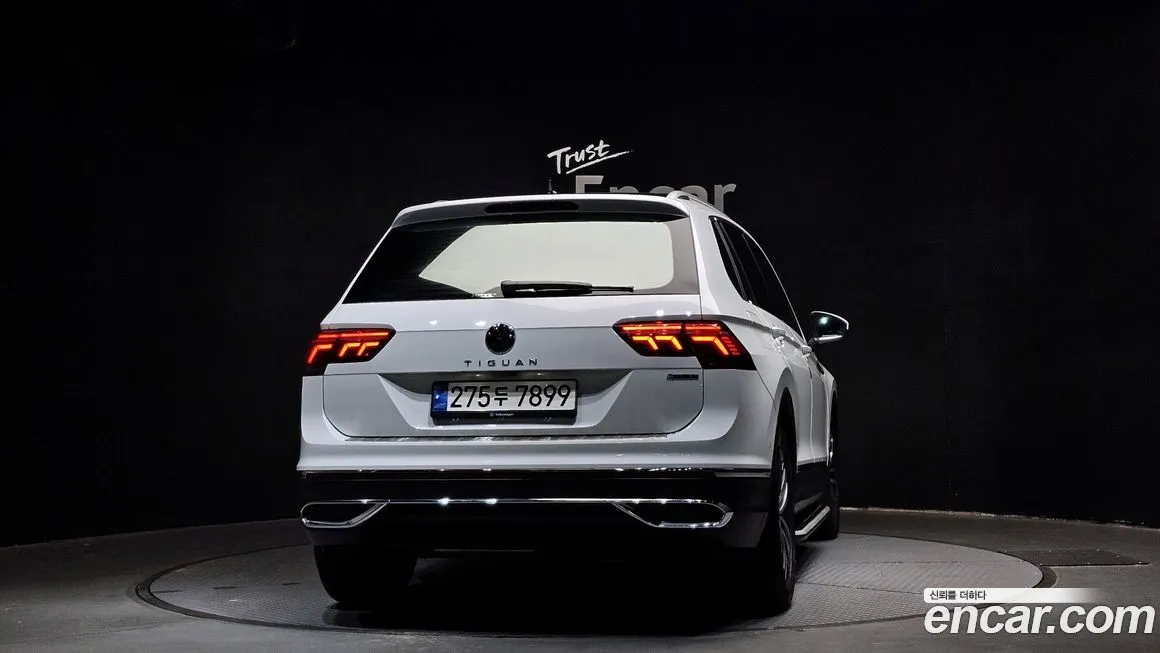 Volkswagen Tiguan — фото 2