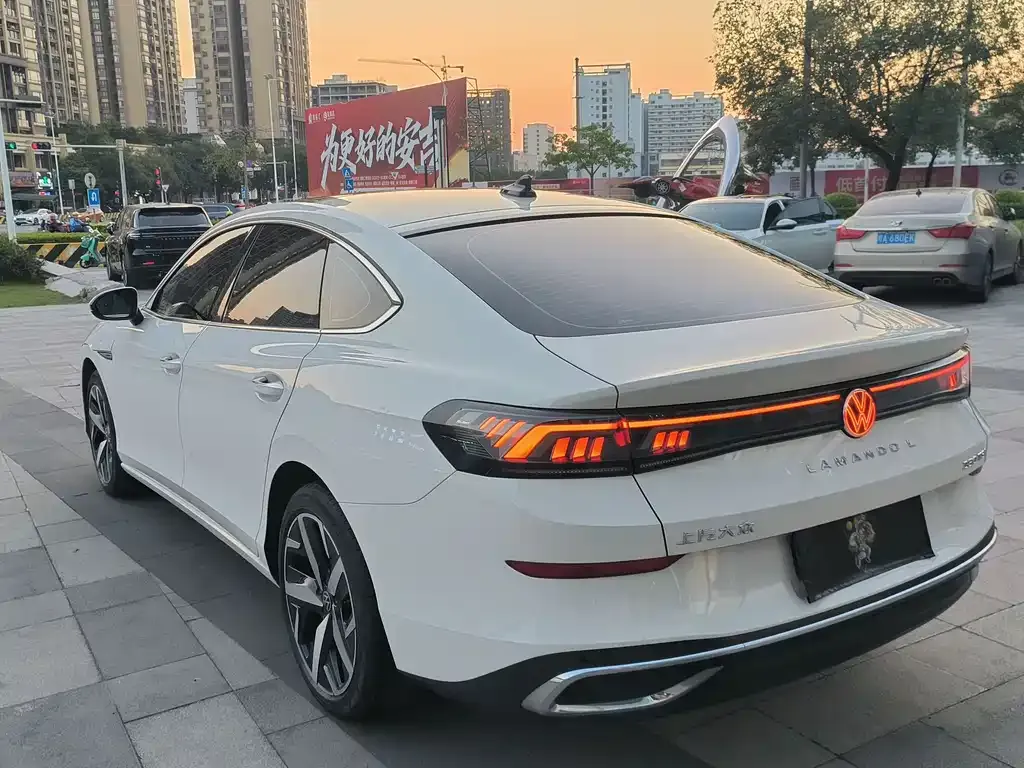 Volkswagen Lamando 2023 из CN, фото 5