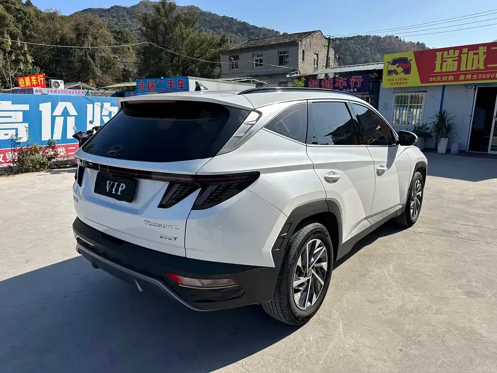 Hyundai Tucson — фото 7