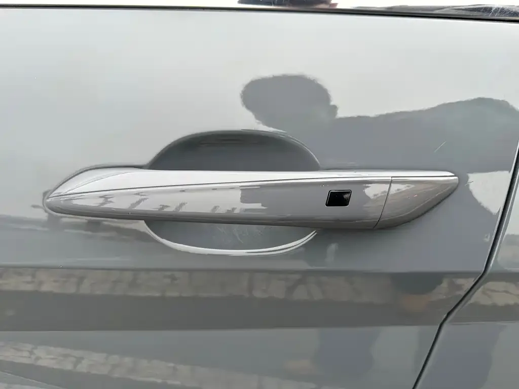 Hyundai Elantra 2022 из CN, фото 2