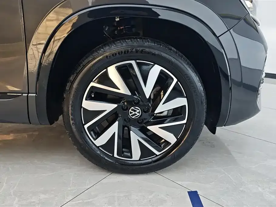 Volkswagen Tayron 2023 из CN, фото 8