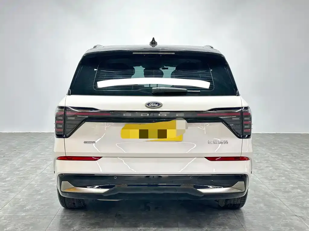 Ford Edge — фото 4