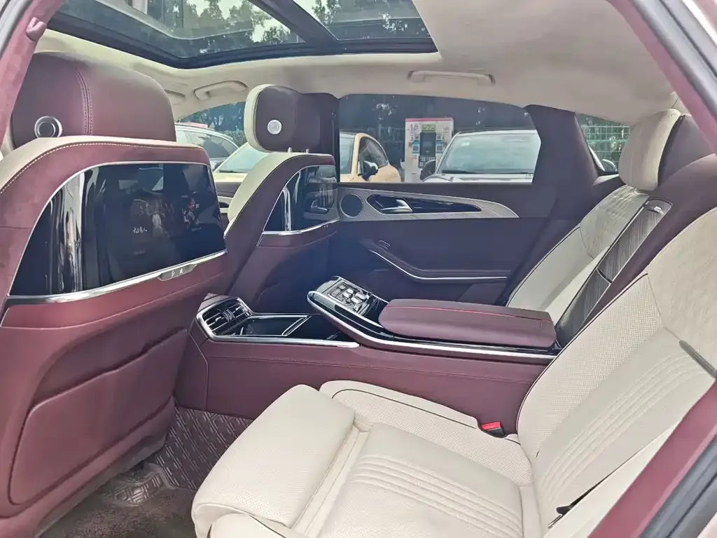 Hongqi H9 2021 из CN, фото 5