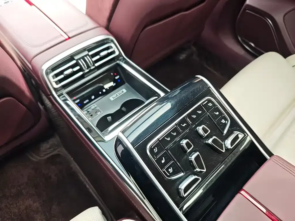 Hongqi H9 2021 из CN, фото 7