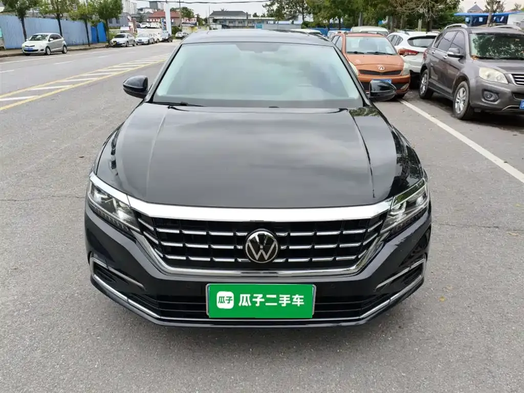 Volkswagen Passat — фото 3