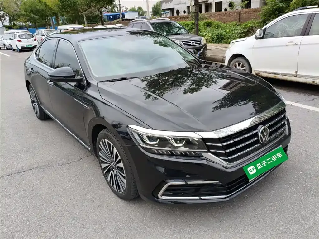 Volkswagen Passat — фото 4