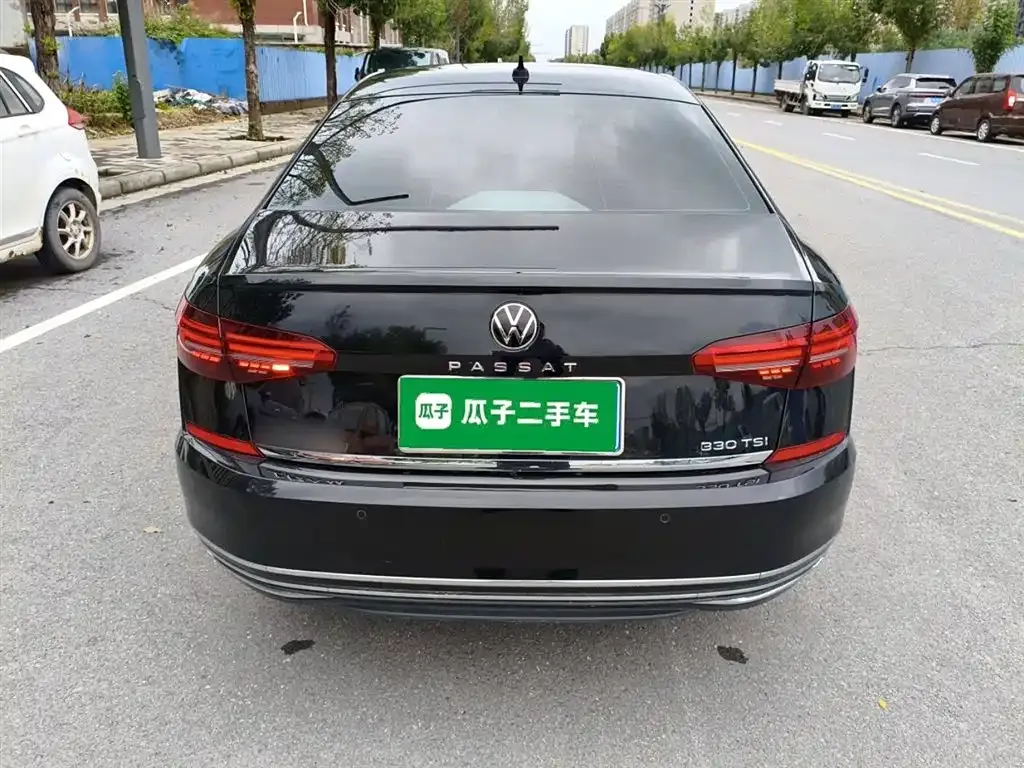 Volkswagen Passat — фото 6